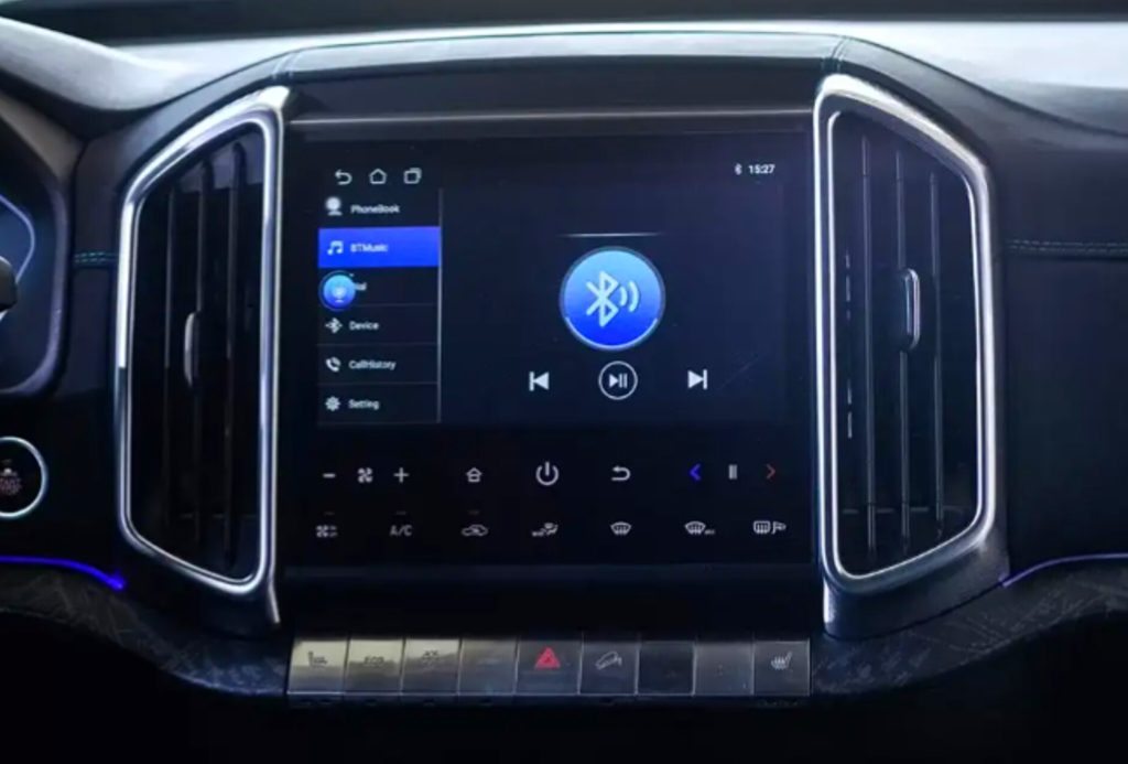 IMV Ijele Pickup truck infotainment IMV Ijele Pickup Truck