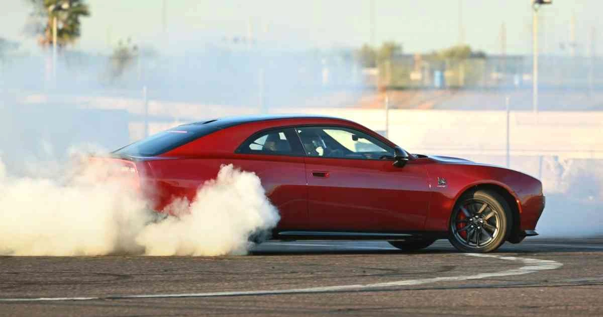 2026 Dodge Charger Sixpack